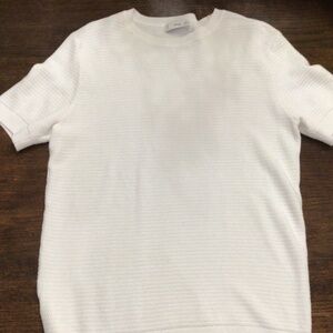 MNG/Mango white short sleeved sweater. Size M  excellent shape